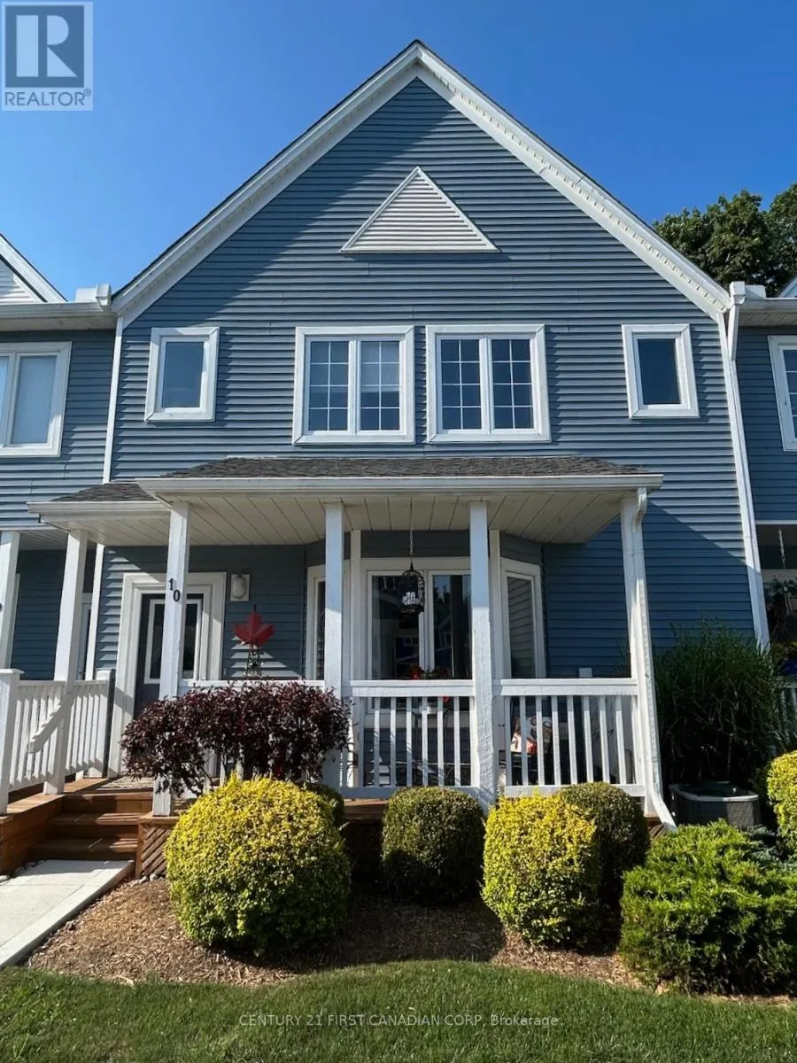 10 - 374 FRONT STREET, #10