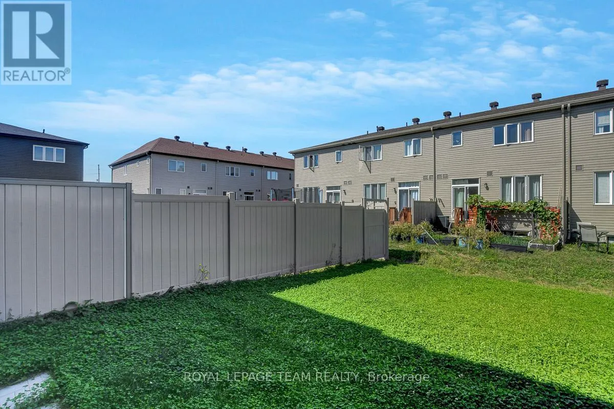 545 DECOEUR DRIVE