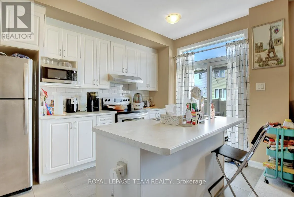 545 DECOEUR DRIVE