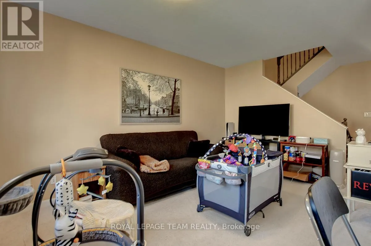 545 DECOEUR DRIVE