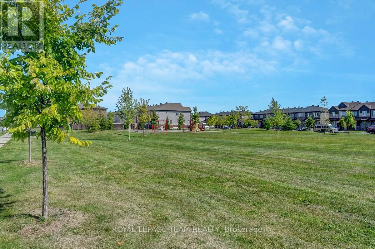 545 DECOEUR DRIVE
