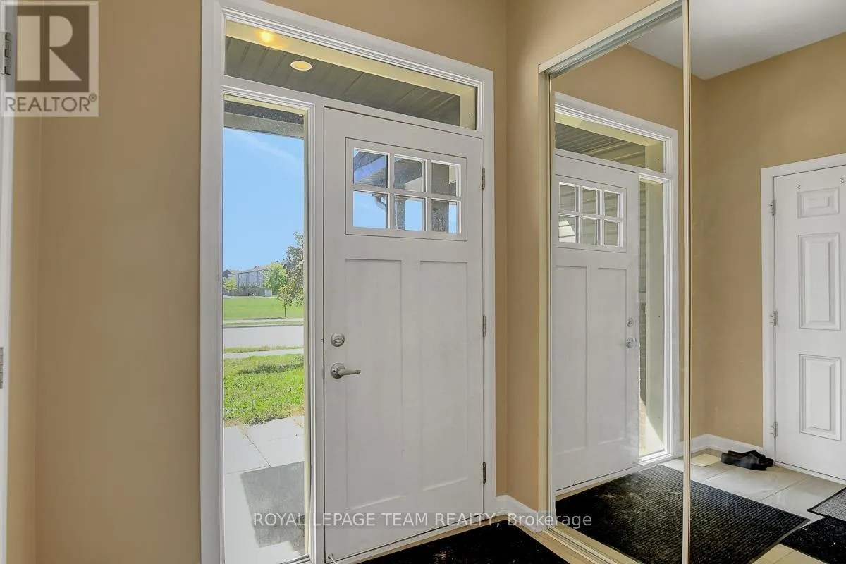 545 DECOEUR DRIVE