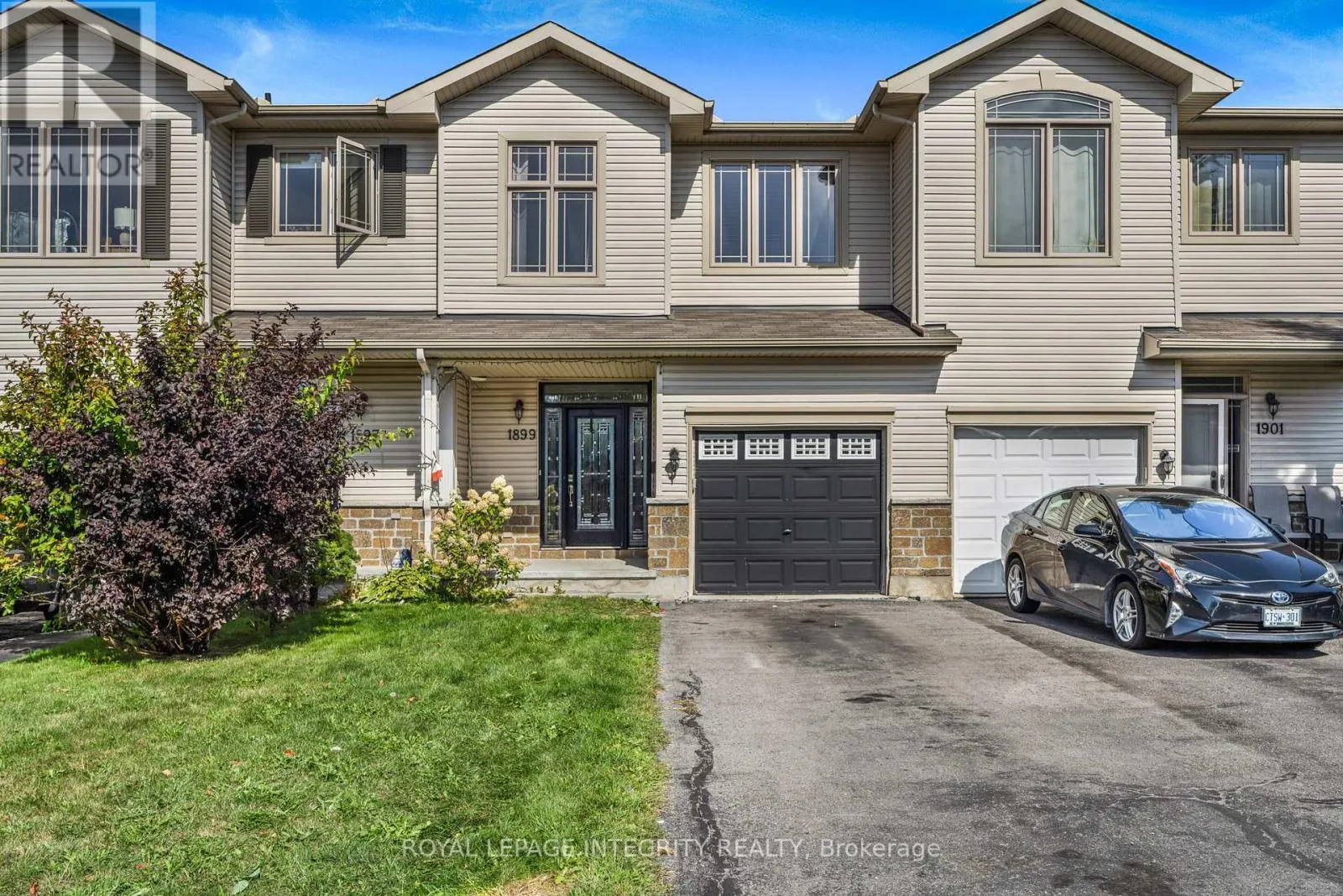 1899 ARROWGRASS WAY