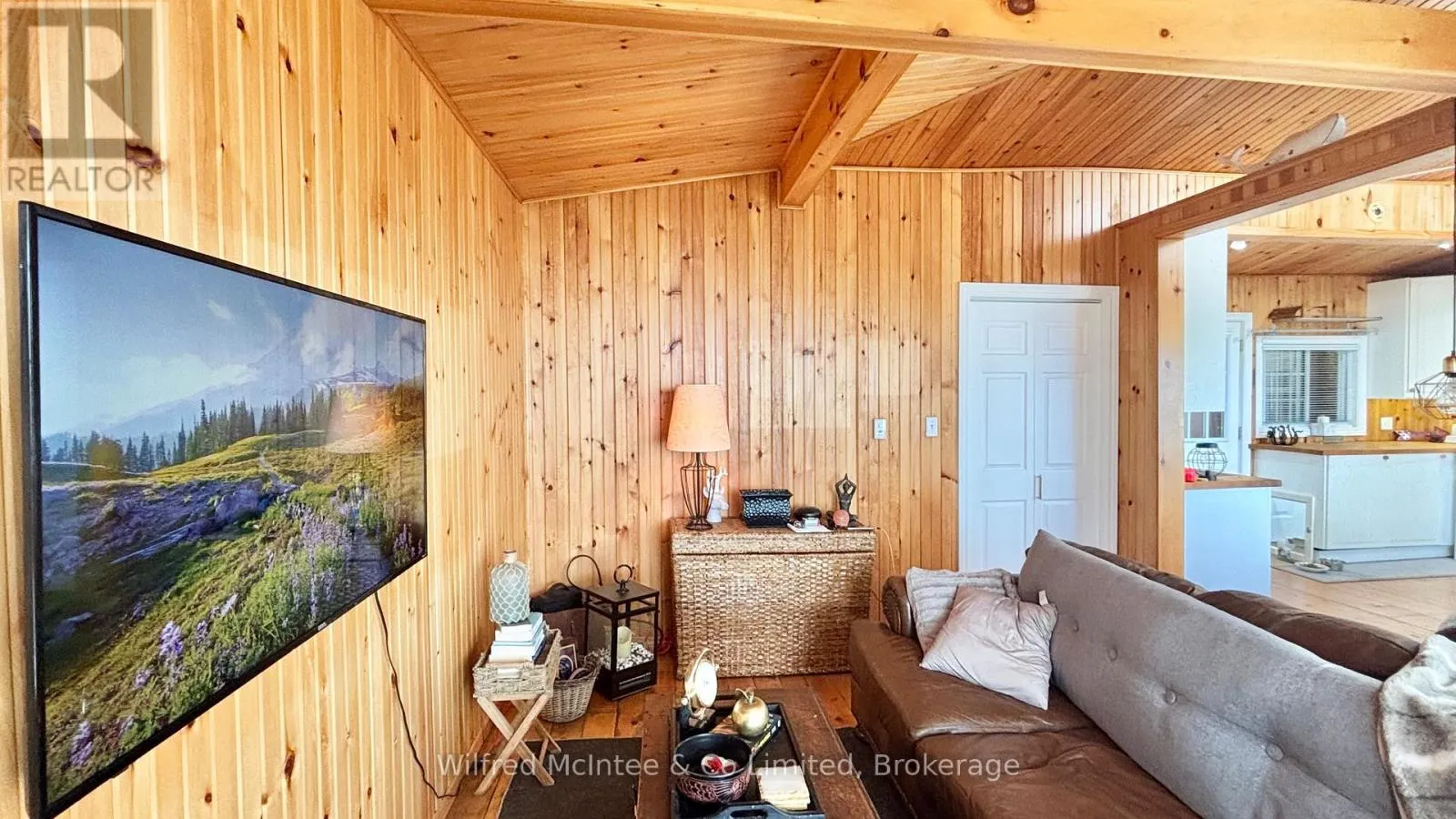 495 BRUCE ROAD 13