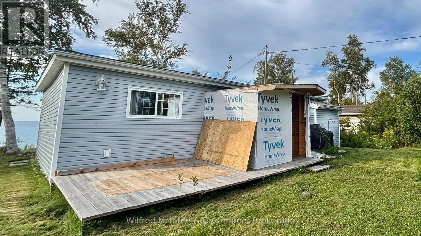 495 BRUCE ROAD 13