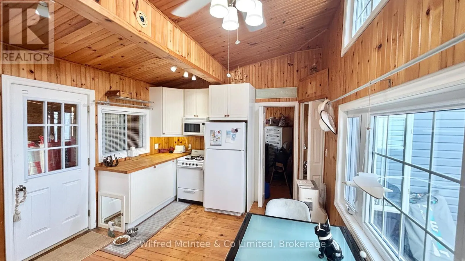 495 BRUCE ROAD 13