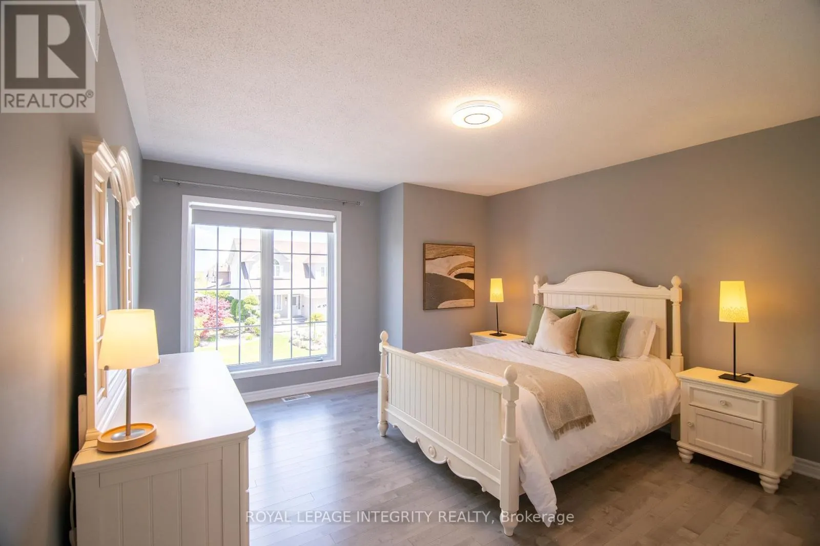 34 KEIGHLEY CIRCLE