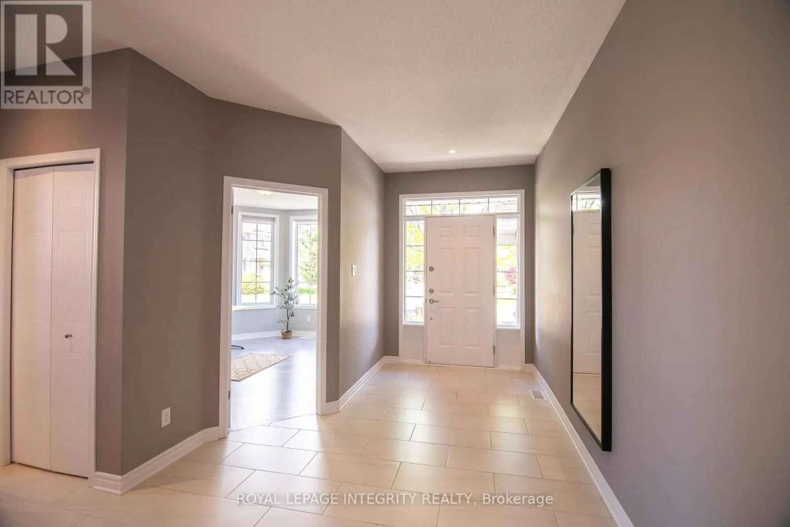 34 KEIGHLEY CIRCLE