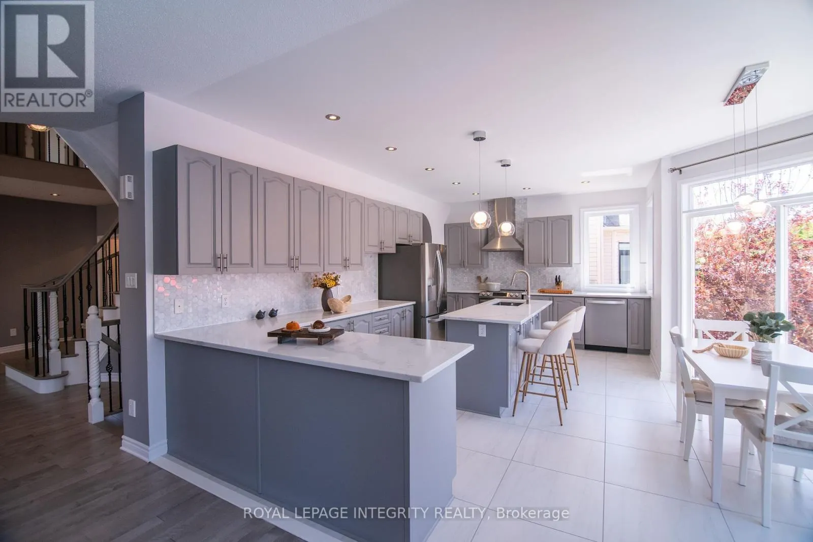 34 KEIGHLEY CIRCLE