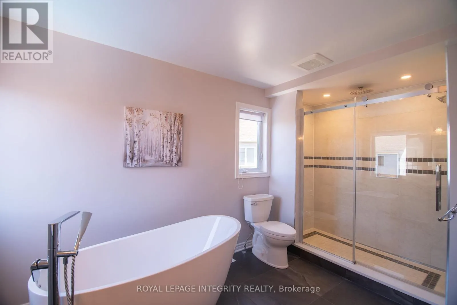 34 KEIGHLEY CIRCLE