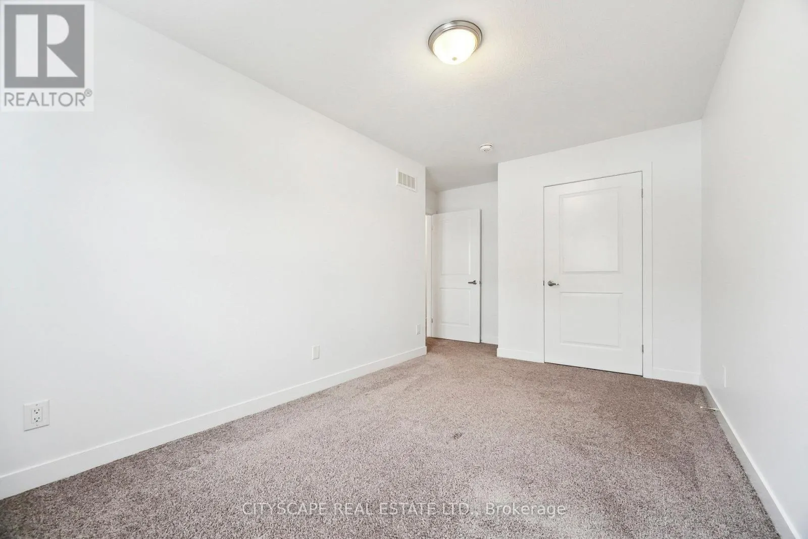 B3 - 439 ATHLONE AVENUE