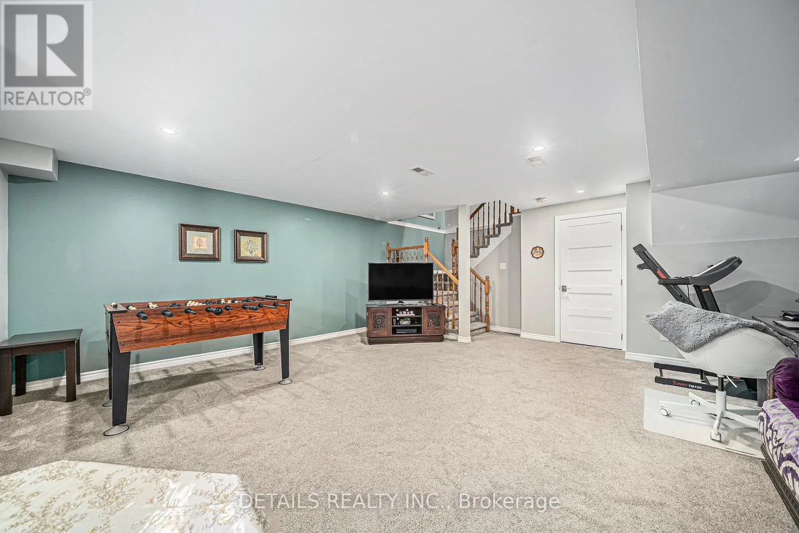 84 WATERBRIDGE DRIVE S