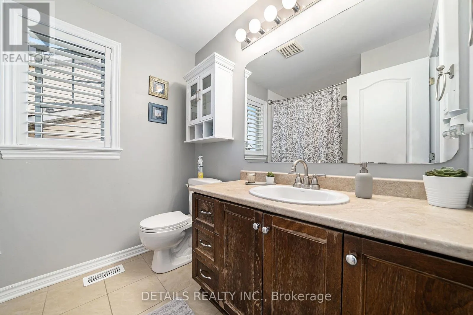 84 WATERBRIDGE DRIVE S