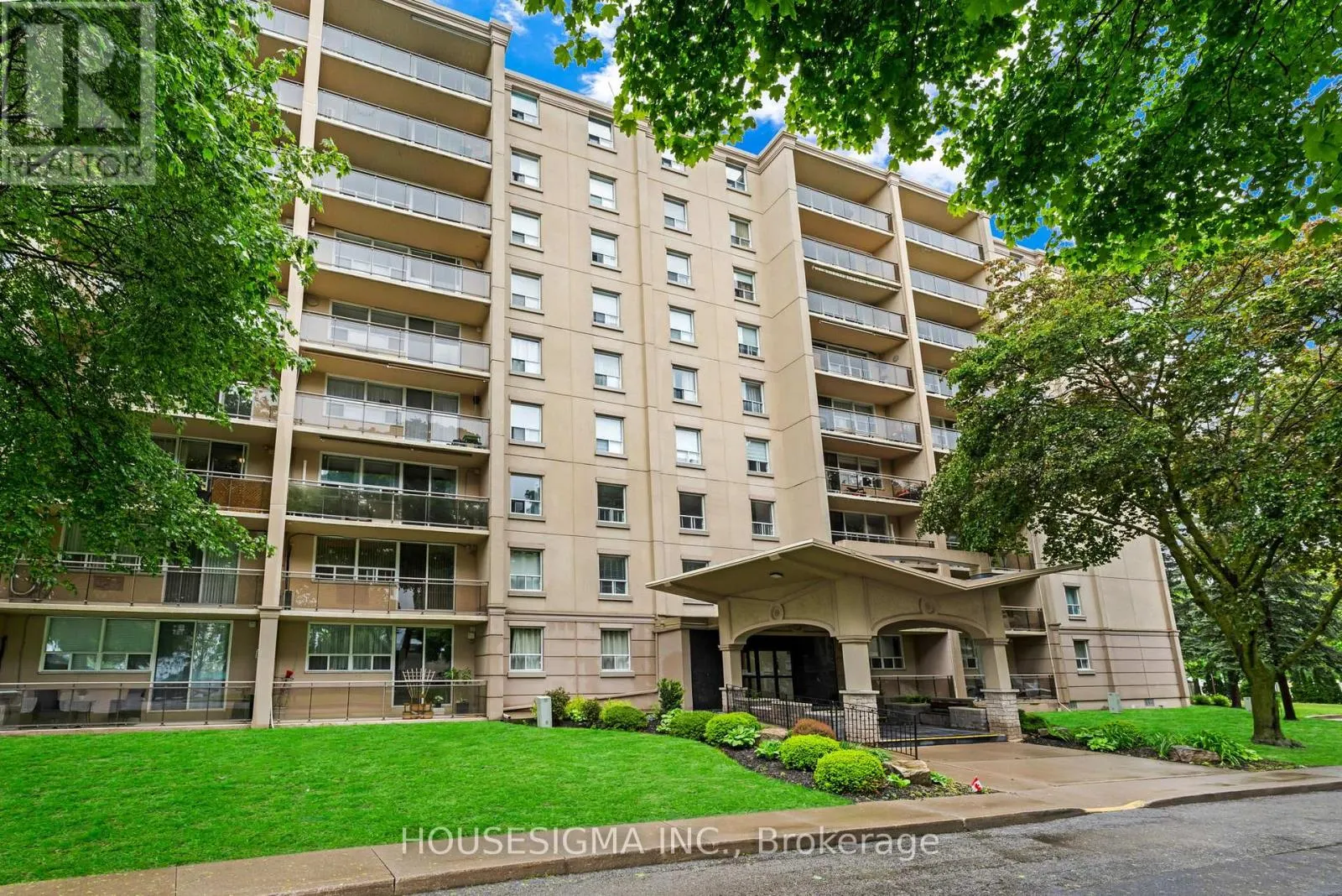 305 - 6400 HUGGINS STREET