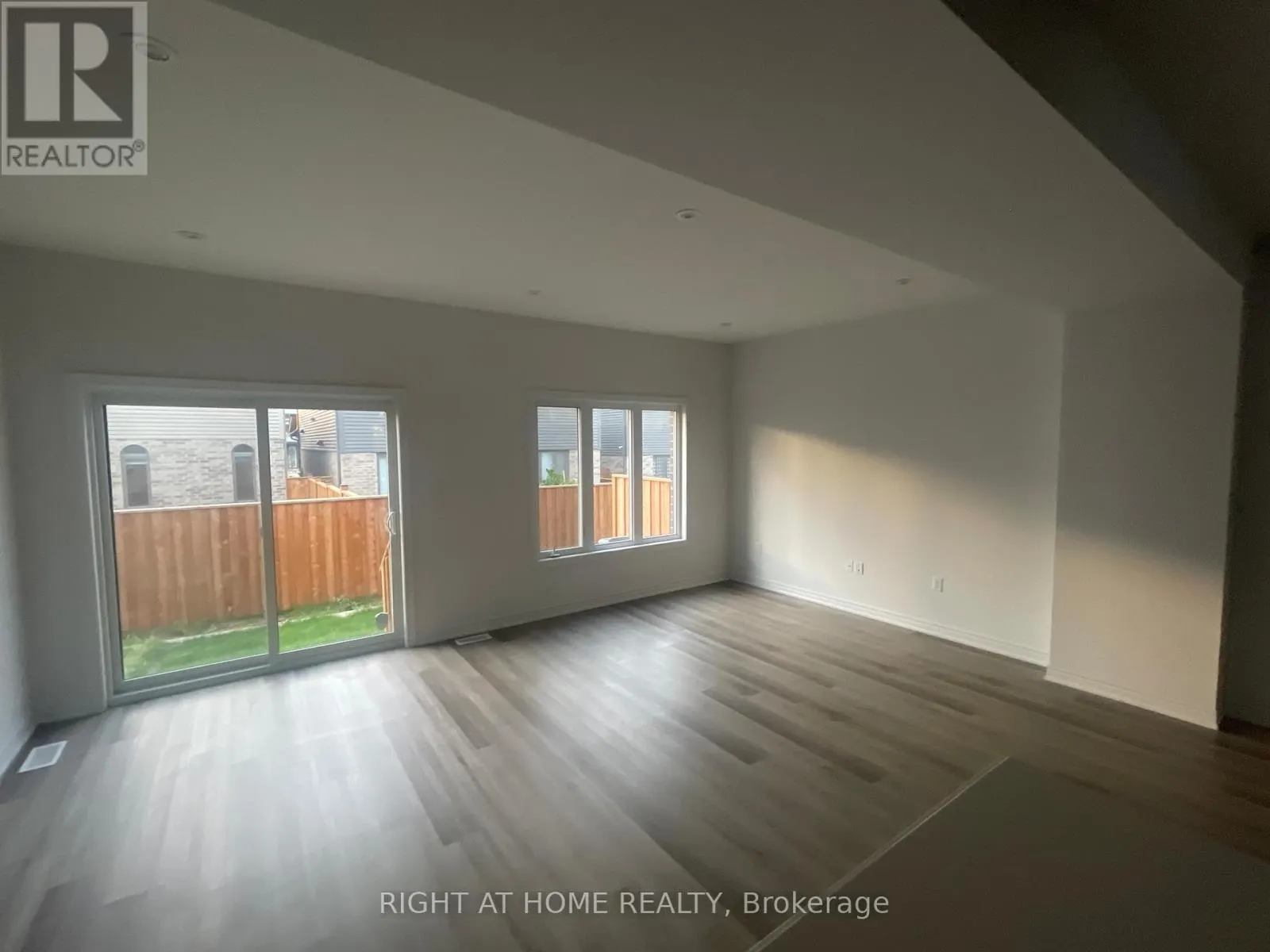 31 - 448 BLACKBURN DRIVE
