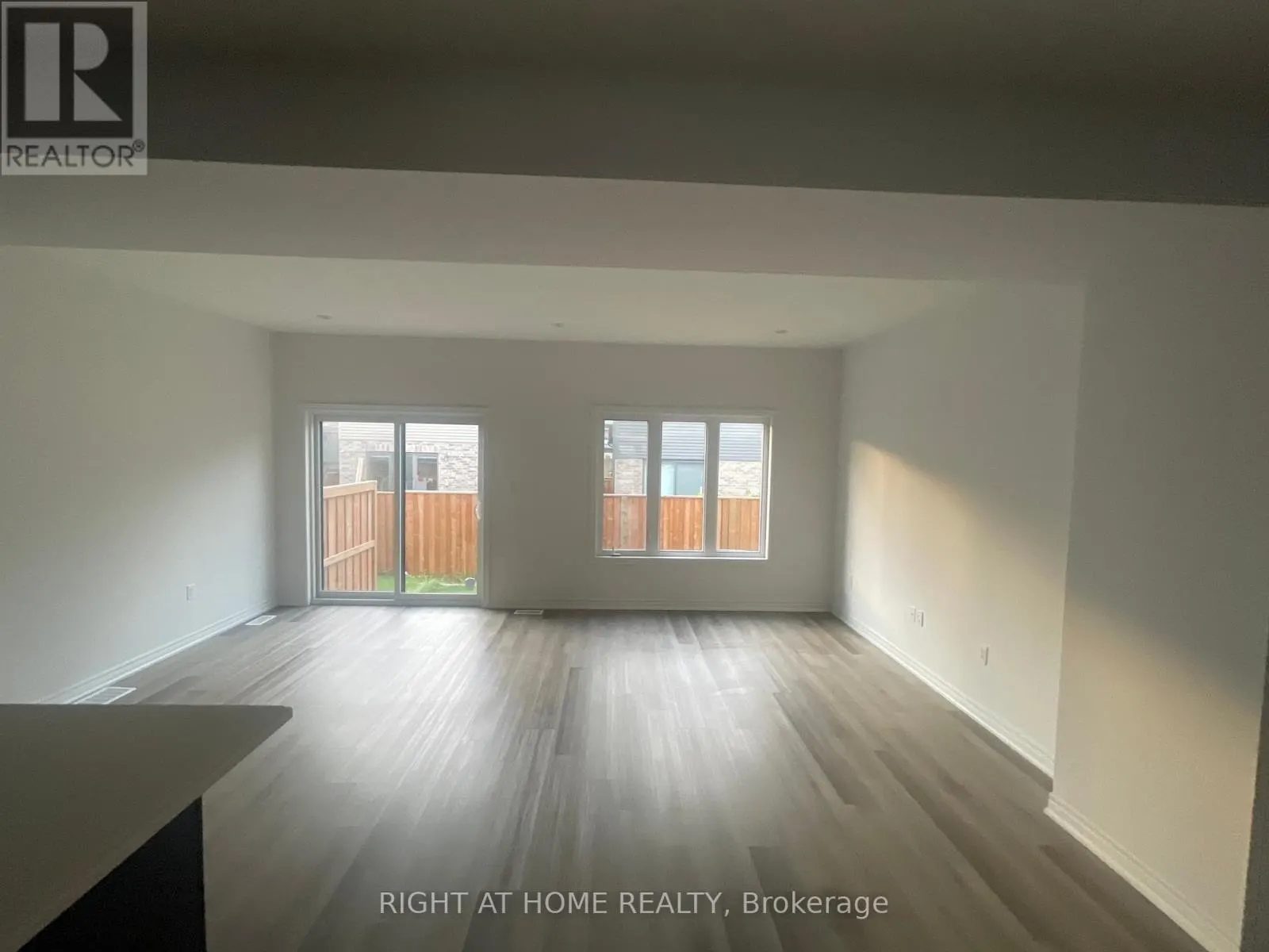 31 - 448 BLACKBURN DRIVE