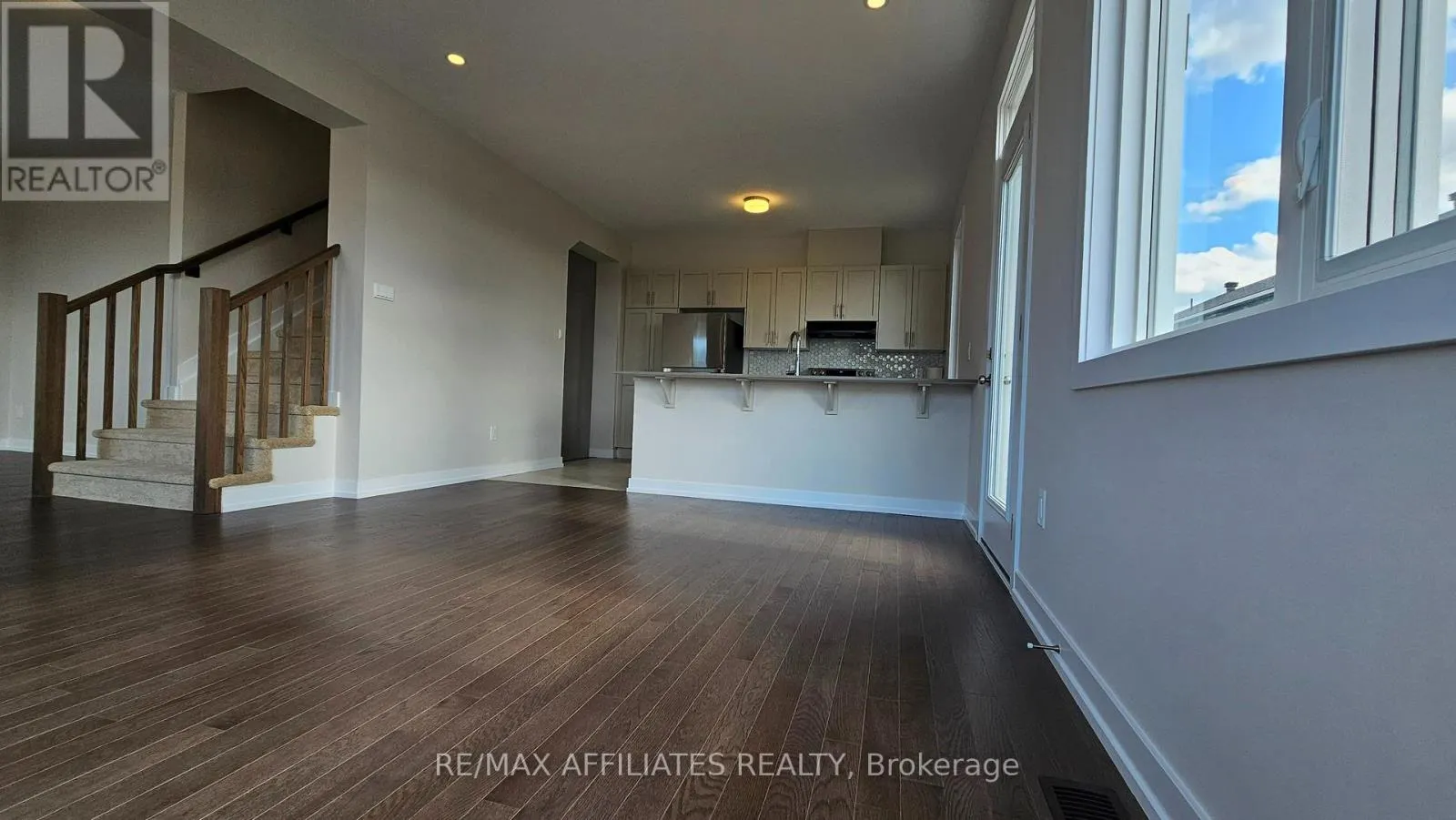 610 ALOPEX ROW