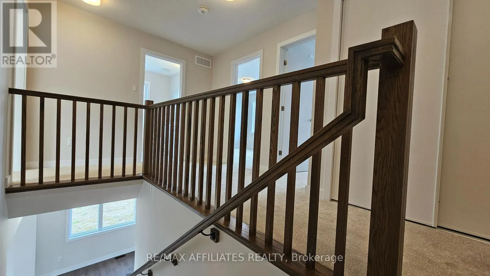 610 ALOPEX ROW