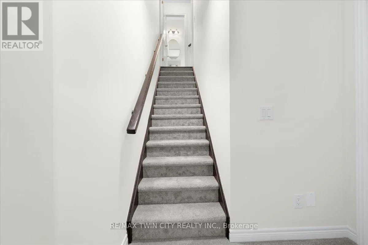 64 GRASSBOURNE AVENUE