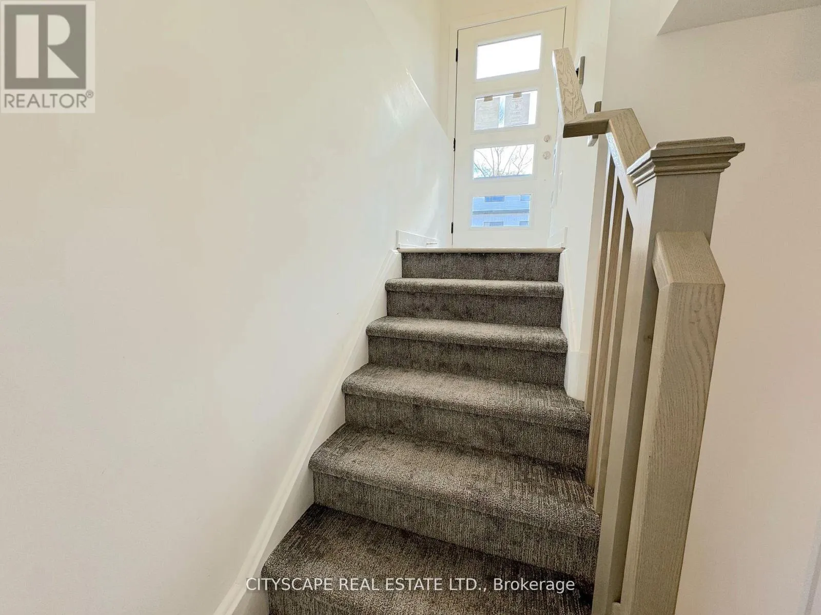 612 - 4263 FOURTH AVENUE