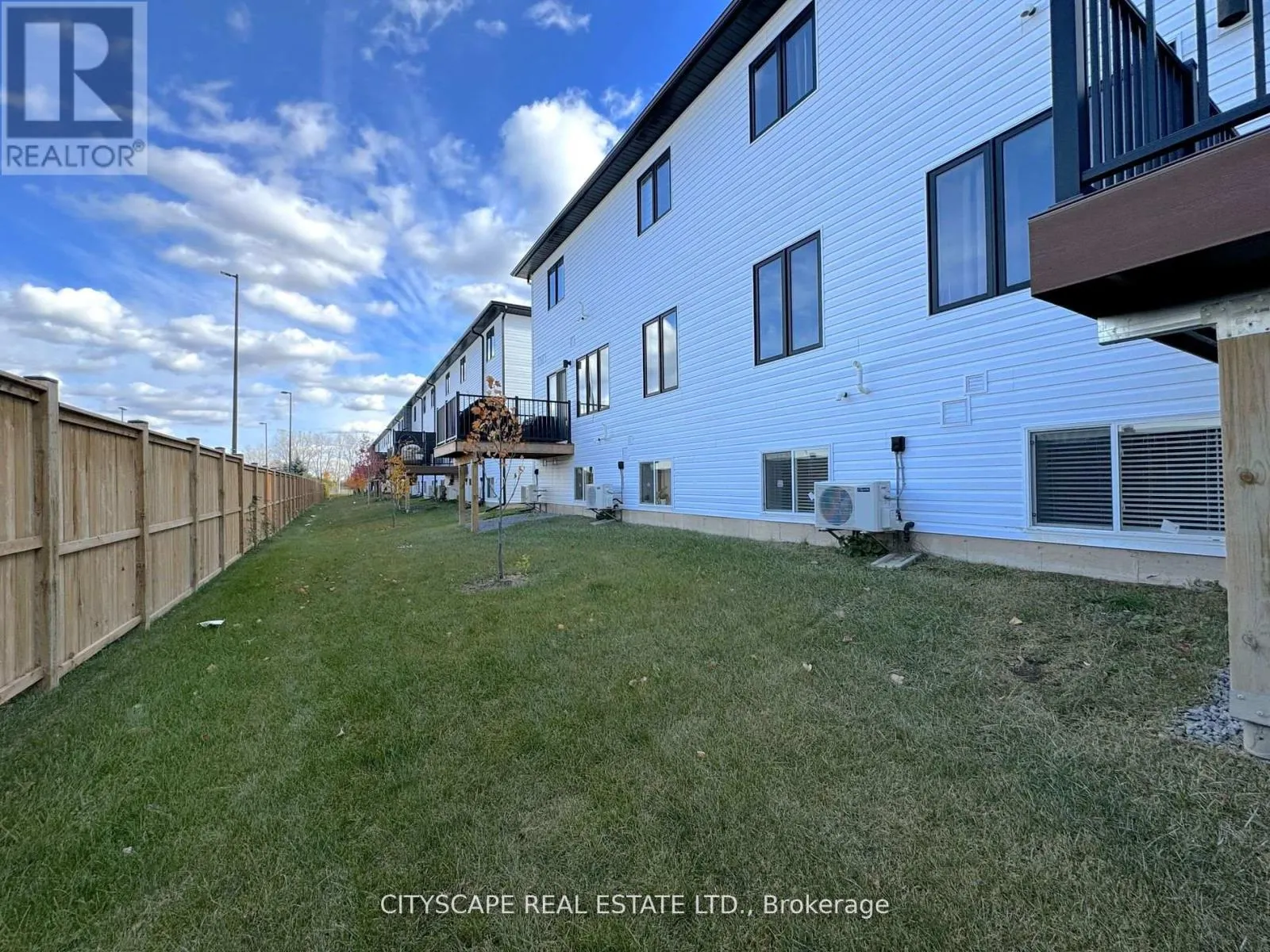 612 - 4263 FOURTH AVENUE