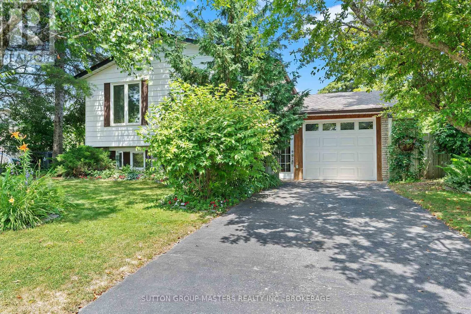798 DANBURY ROAD