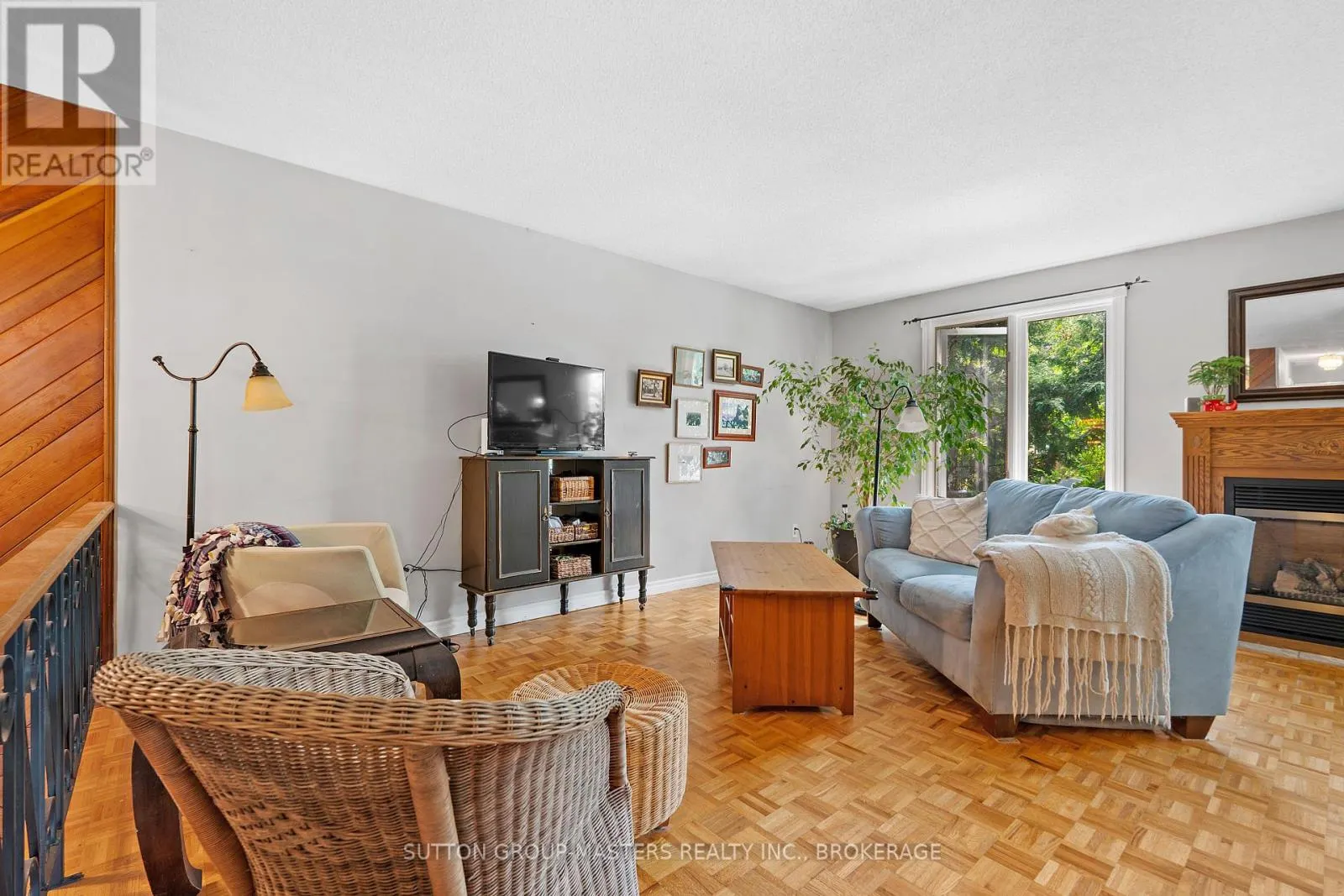 798 DANBURY ROAD