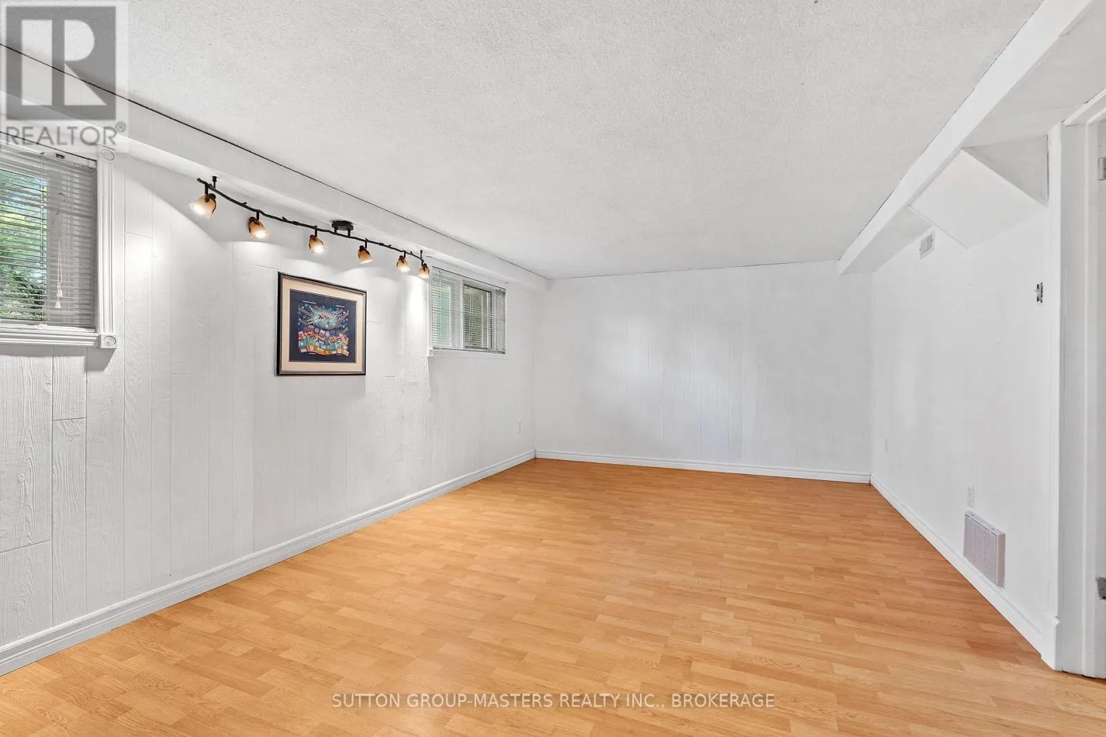 798 DANBURY ROAD