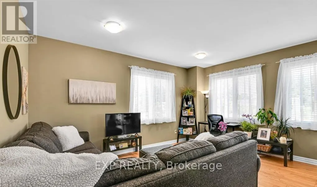 4 - 1210 MCWATTERS ROAD