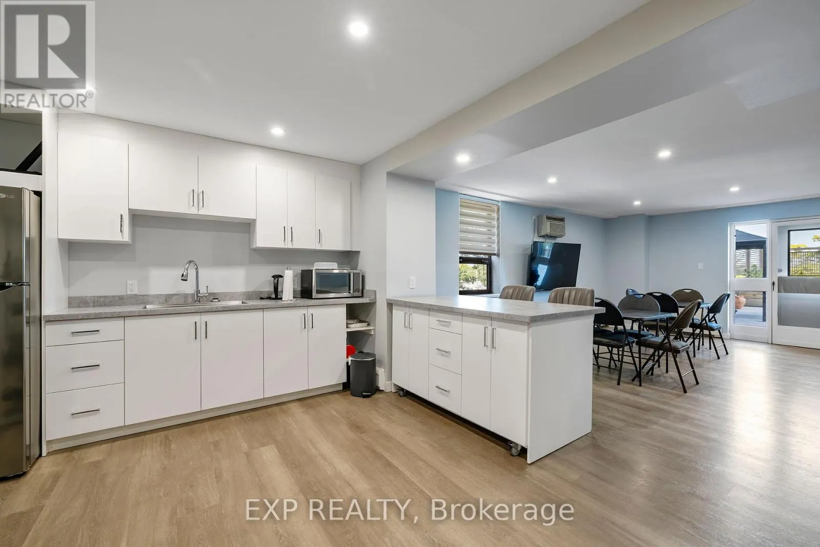 602 - 141 CHURCH STREET, #602