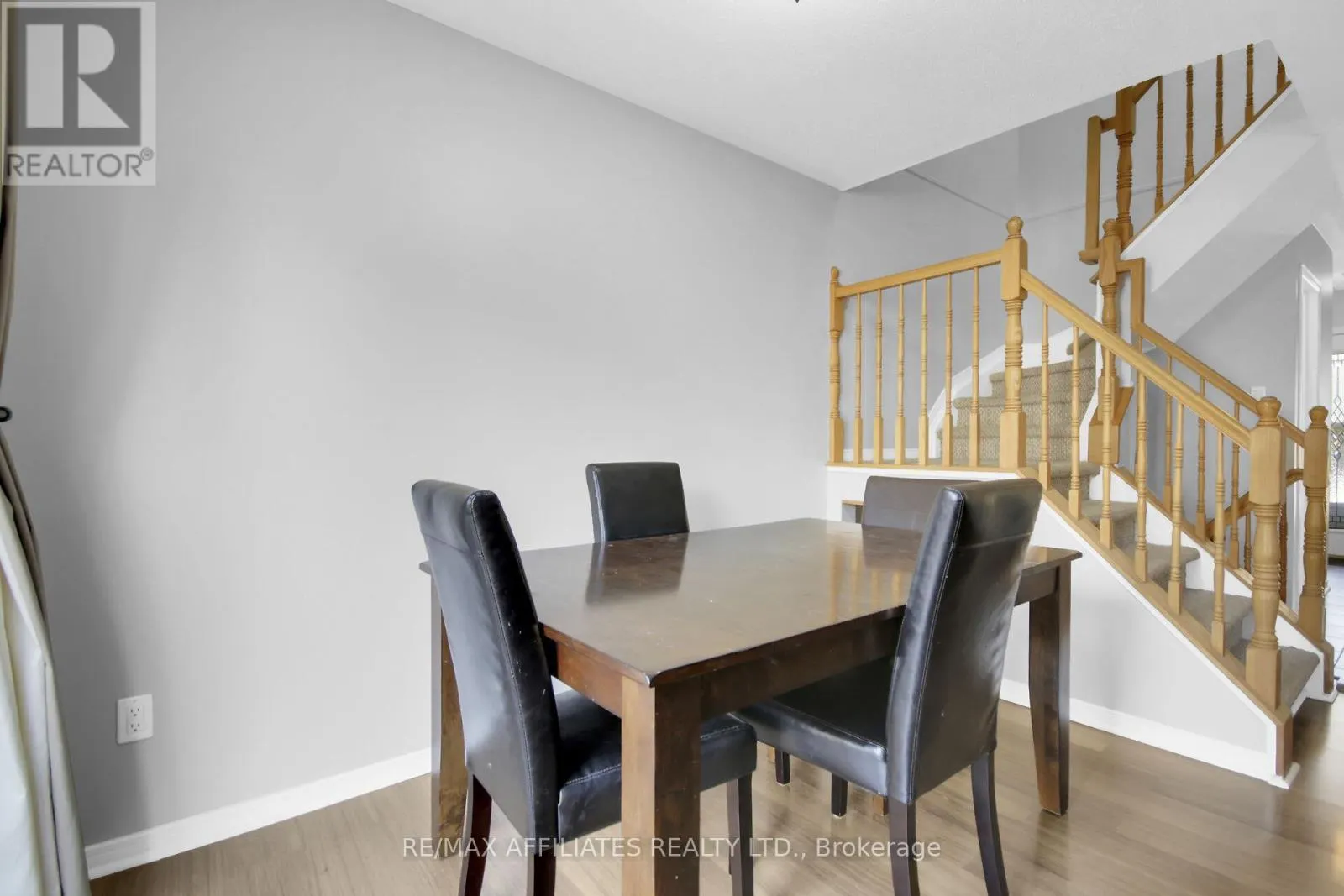 74 MARKLAND CRESCENT