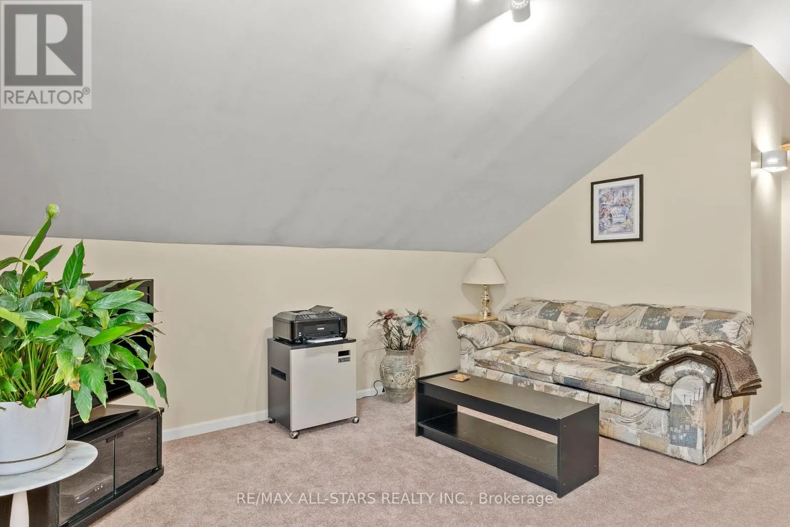 315 SOMERVILLE 11 CONCESSION