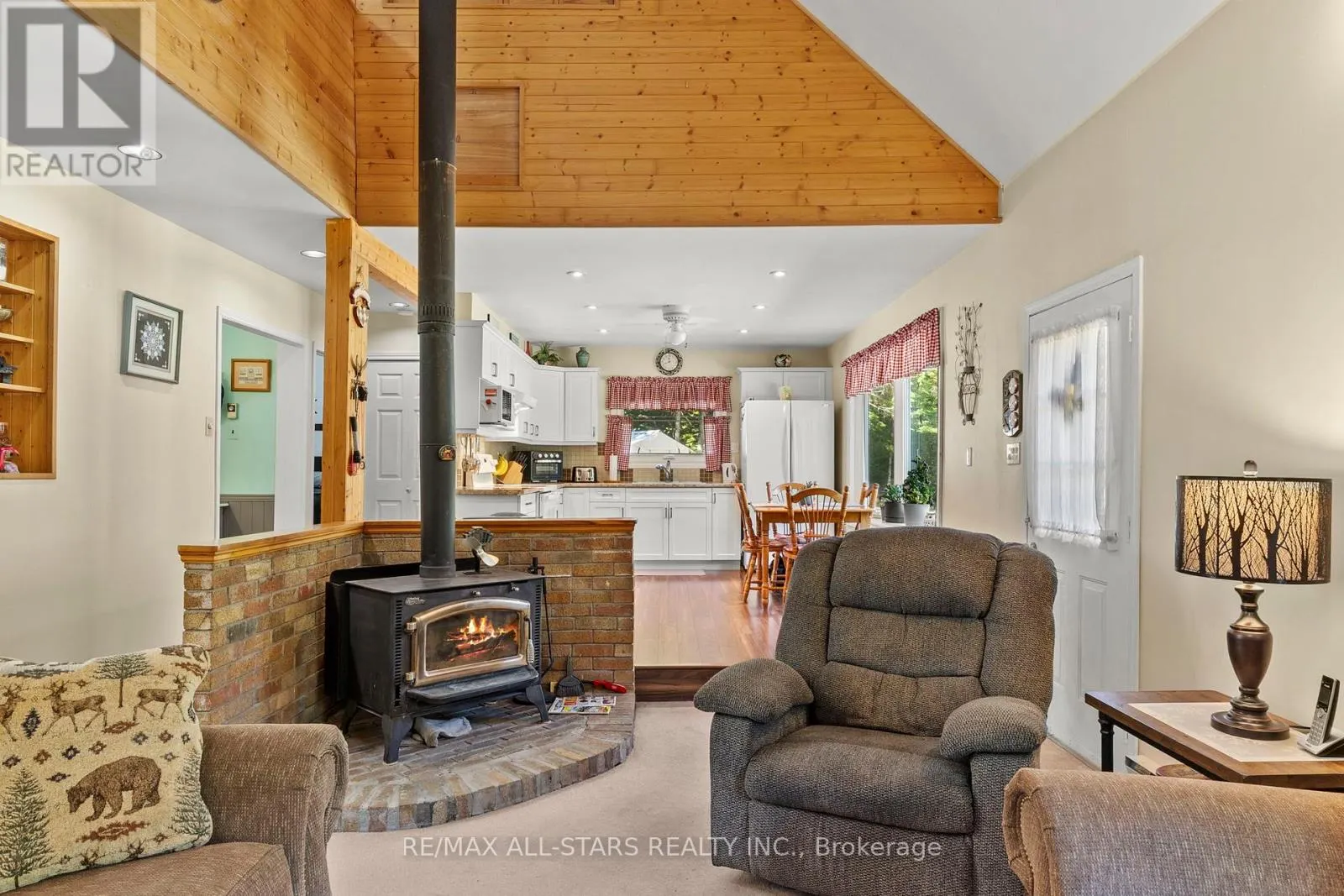 315 SOMERVILLE 11 CONCESSION