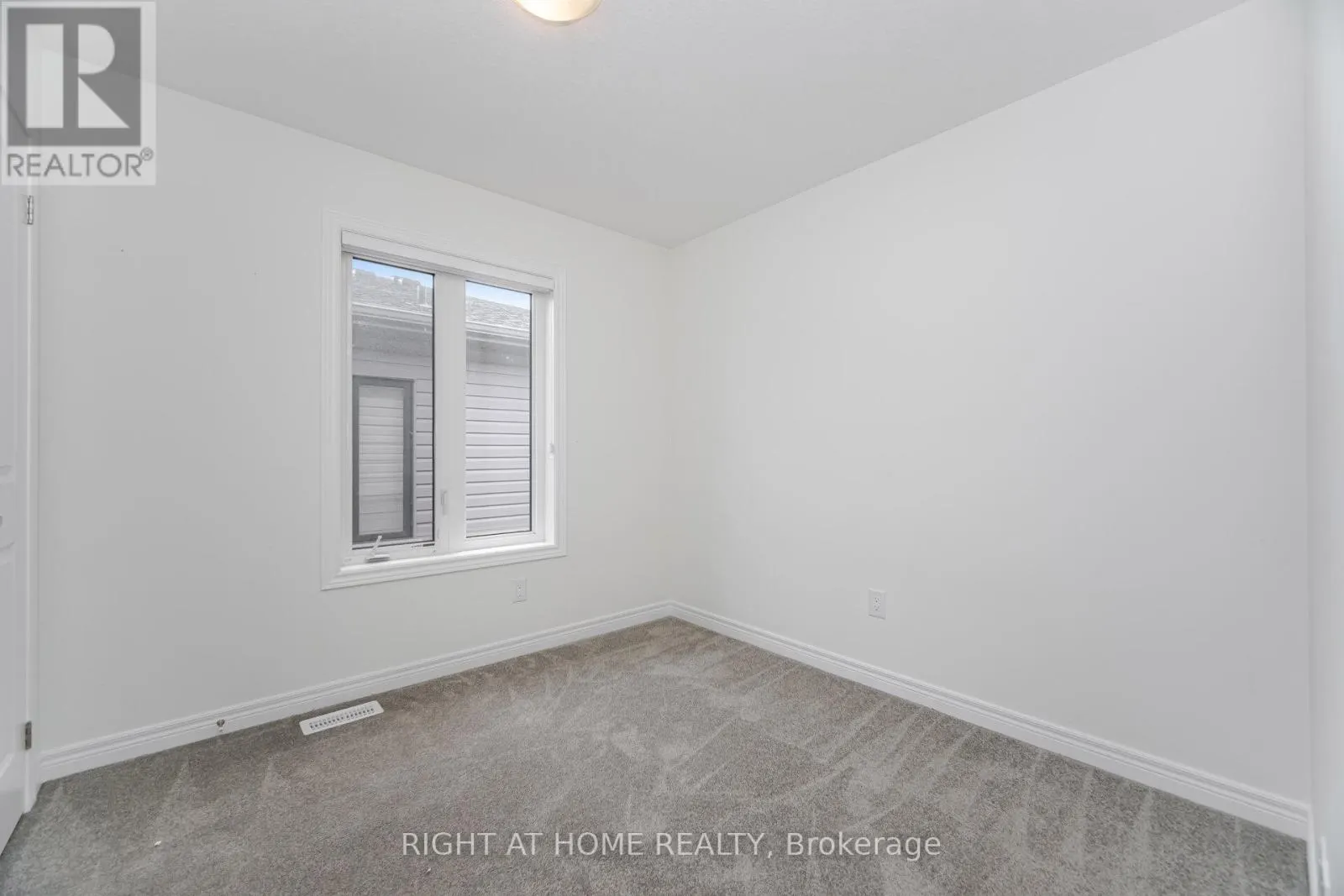 14 DRYDEN LANE
