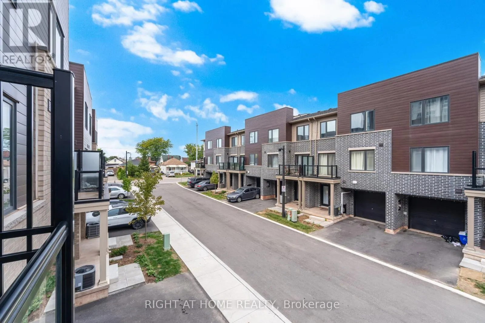 14 DRYDEN LANE
