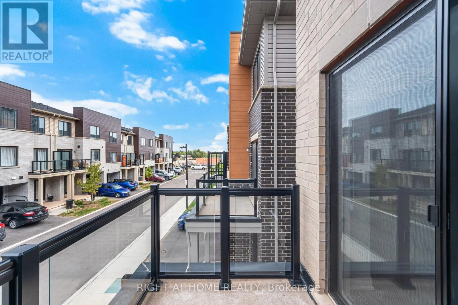 14 DRYDEN LANE