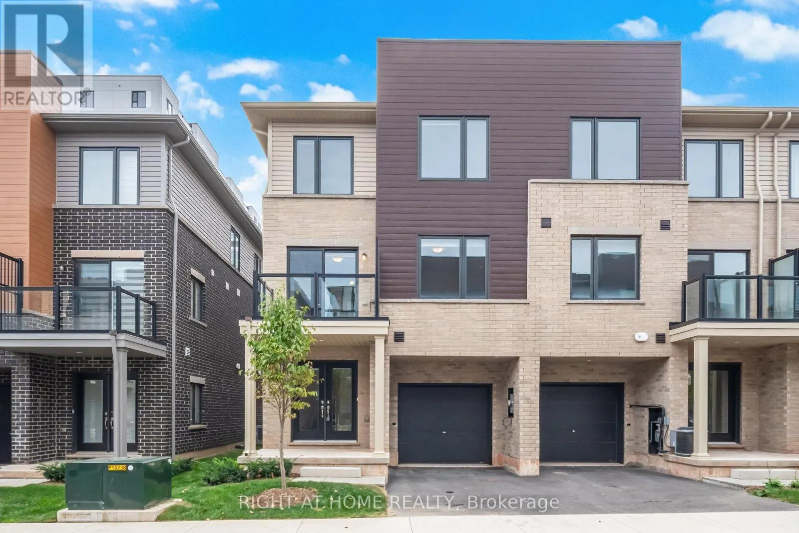 14 DRYDEN LANE