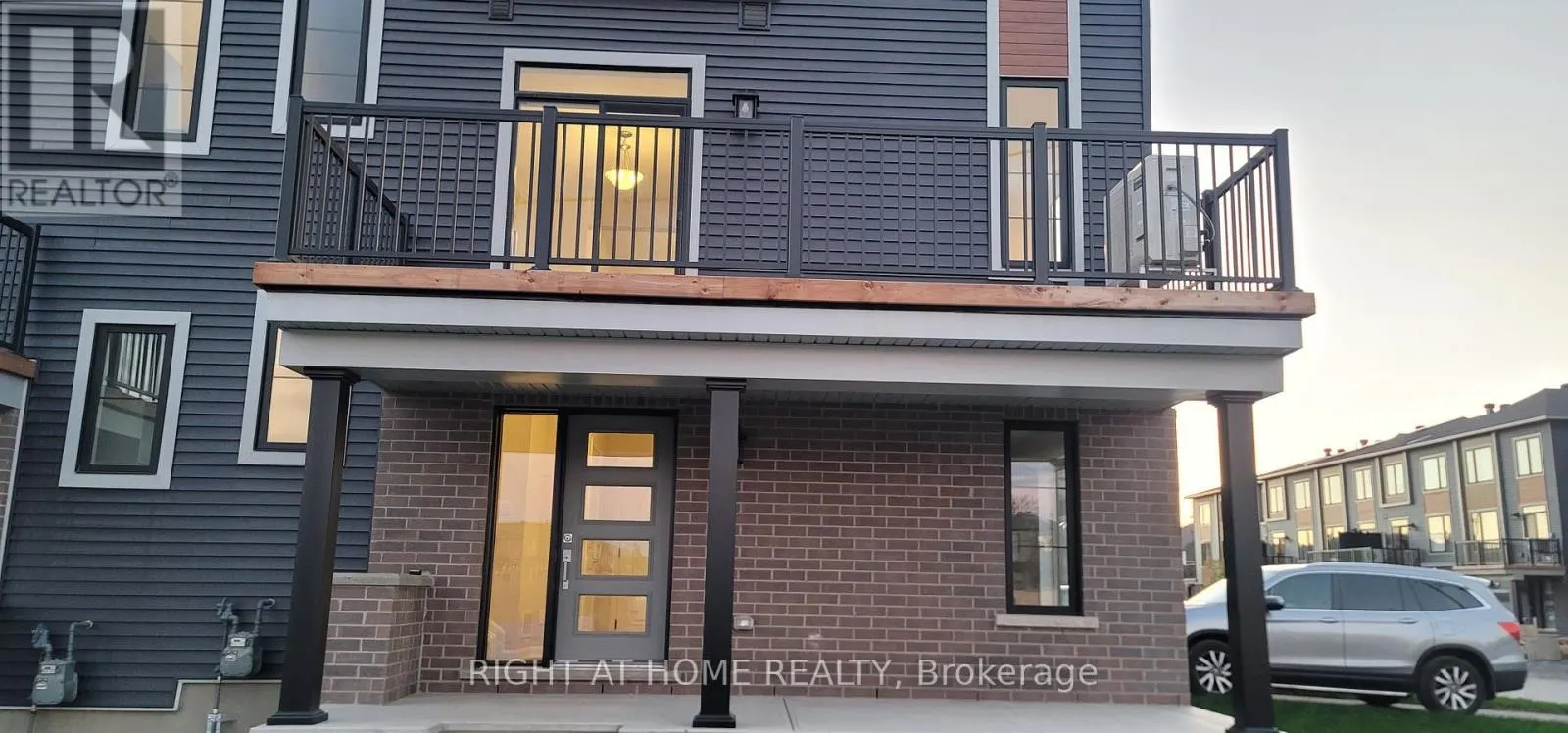 320 RAHEEN COURT