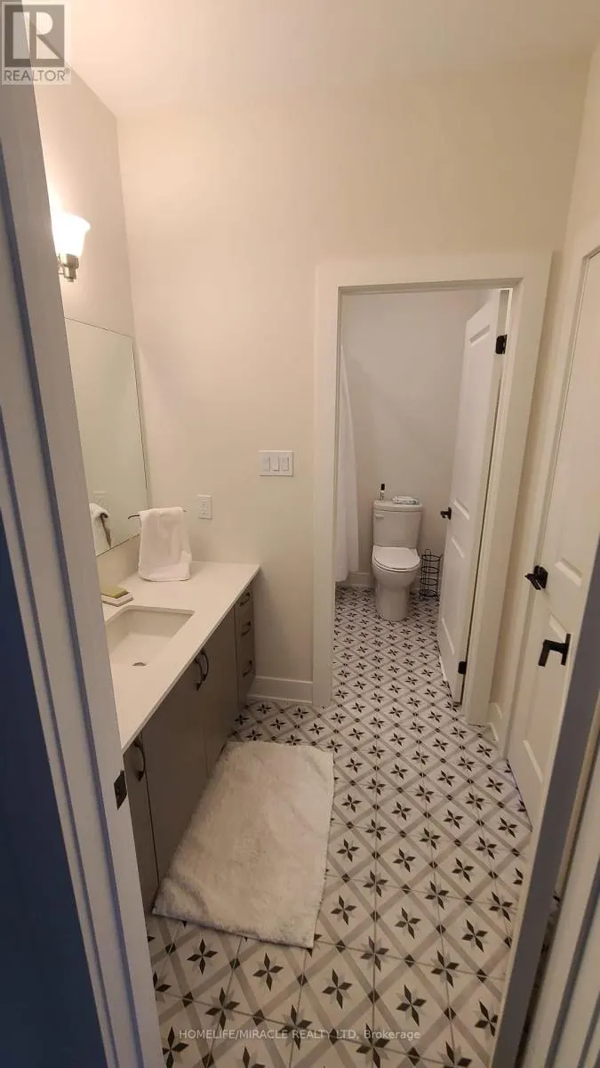 1006 KINGSRIDGE COURT