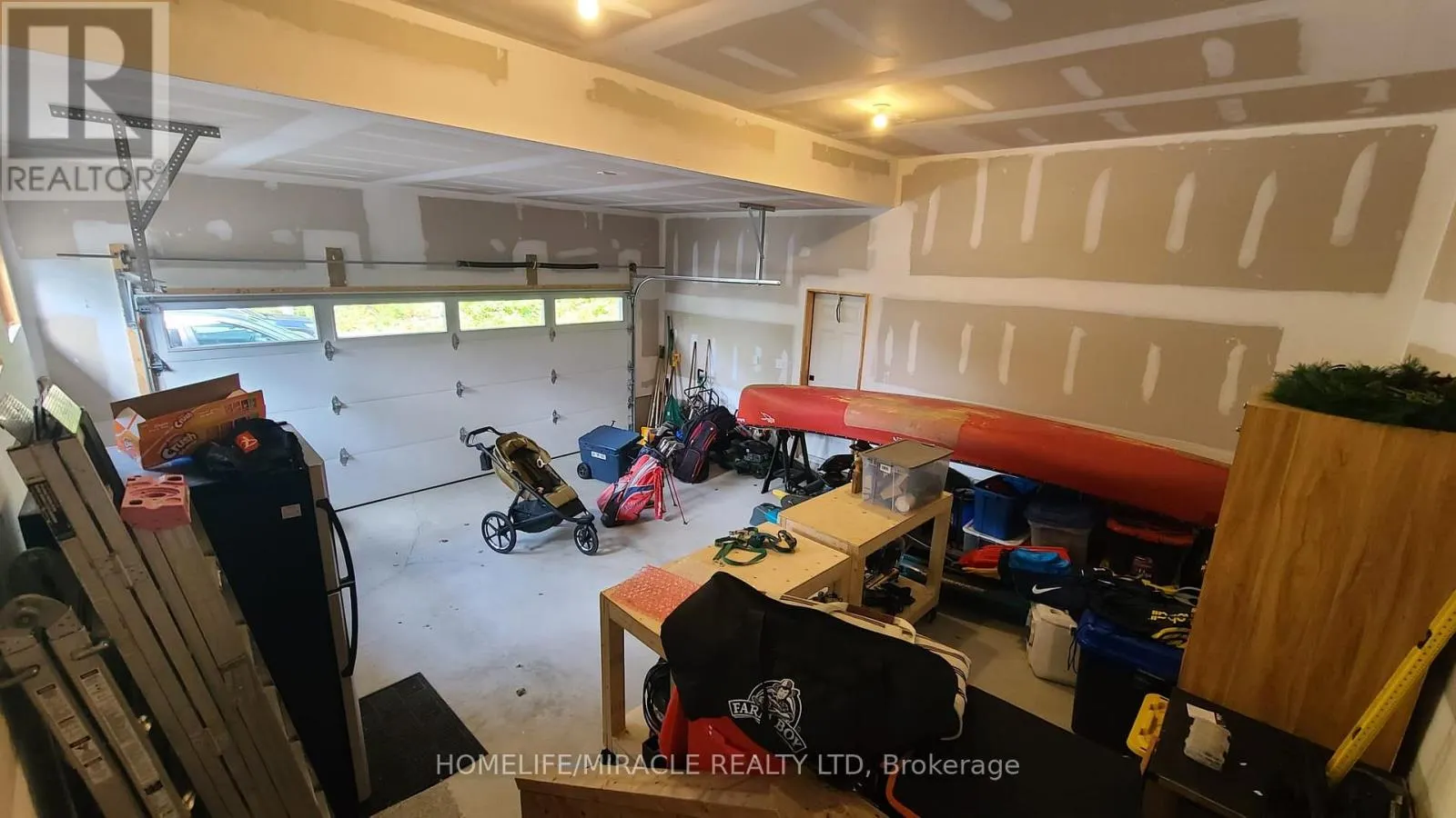 1006 KINGSRIDGE COURT