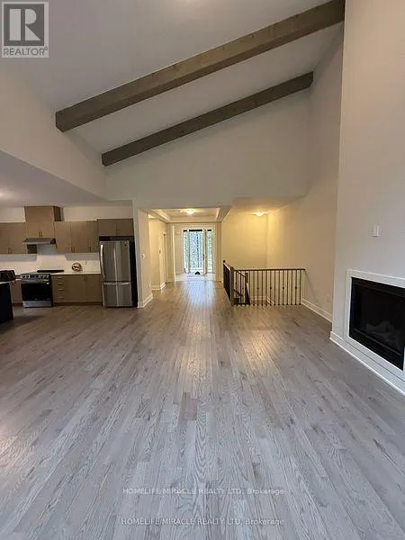 1006 KINGSRIDGE COURT