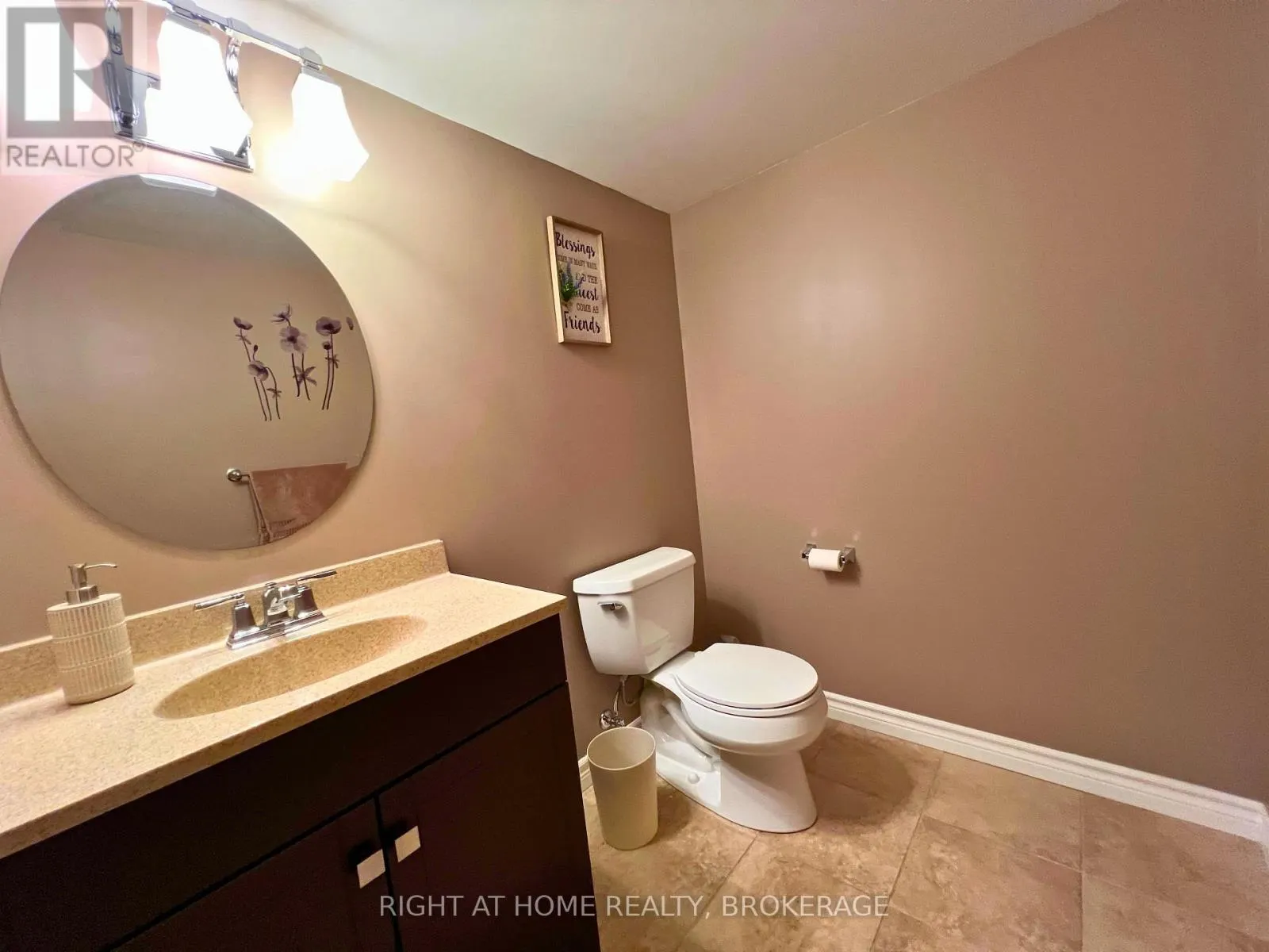 33 - 541 WINSTON ROAD, #33