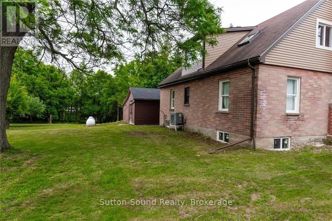 657 BRANT WATERLOO ROAD E