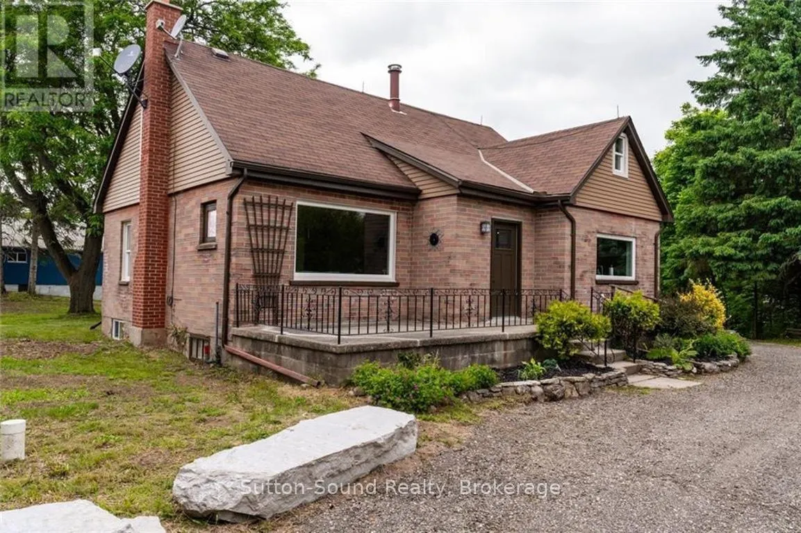 657 BRANT WATERLOO ROAD E