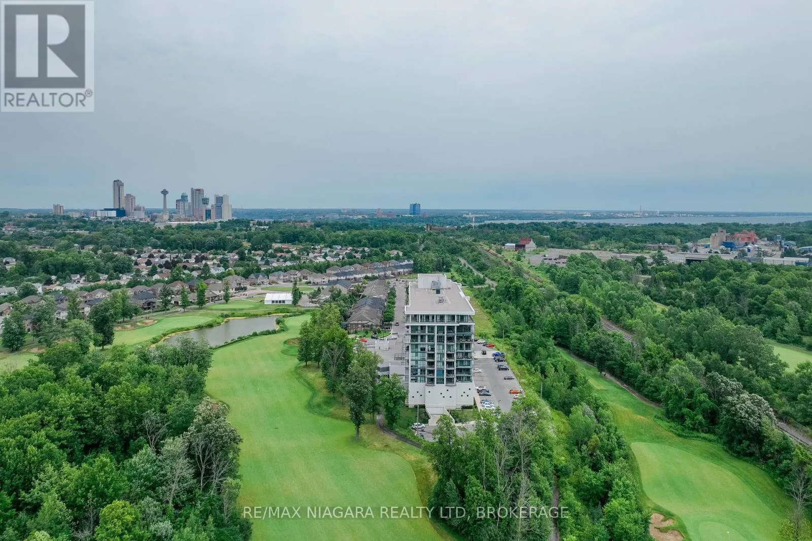 901 - 7711 GREEN VISTA GATE, #901