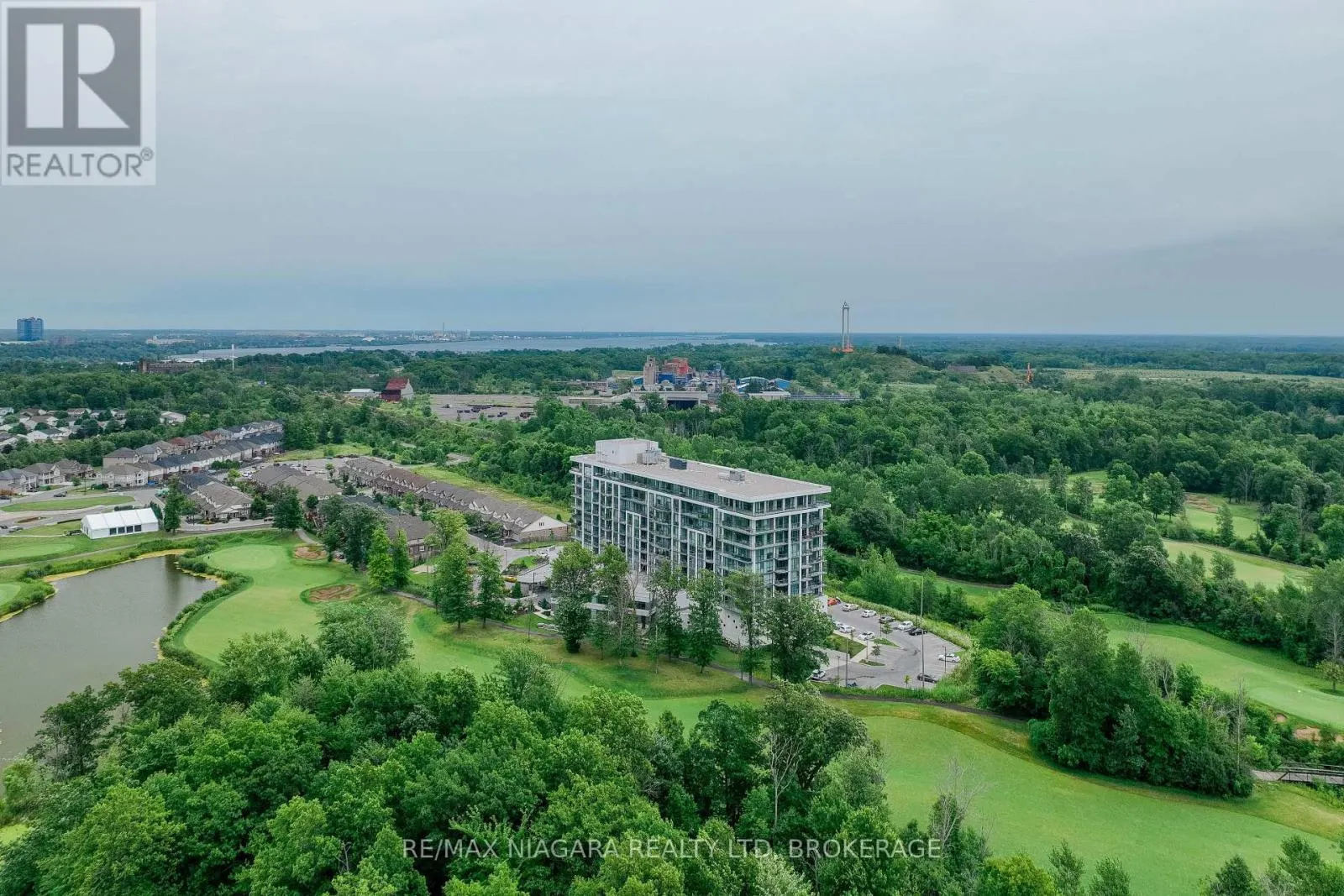 901 - 7711 GREEN VISTA GATE, #901