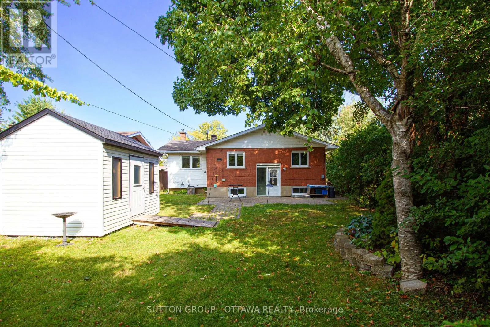 866 CLAUDE STREET