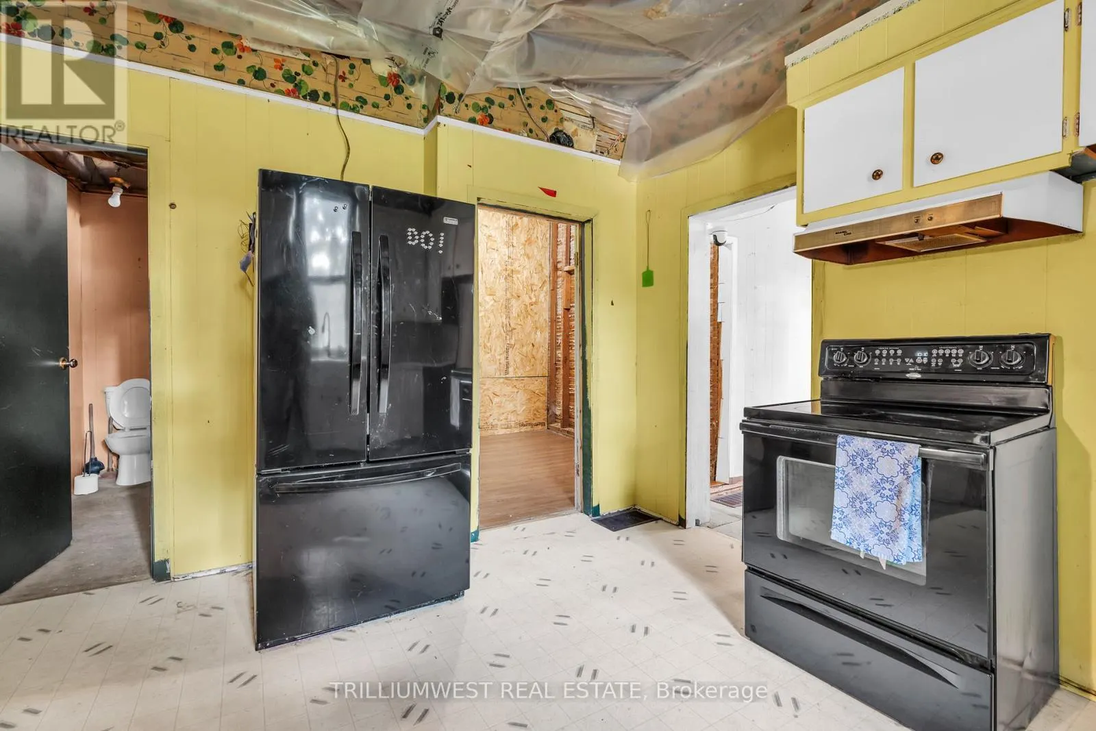349 MAIN STREET S