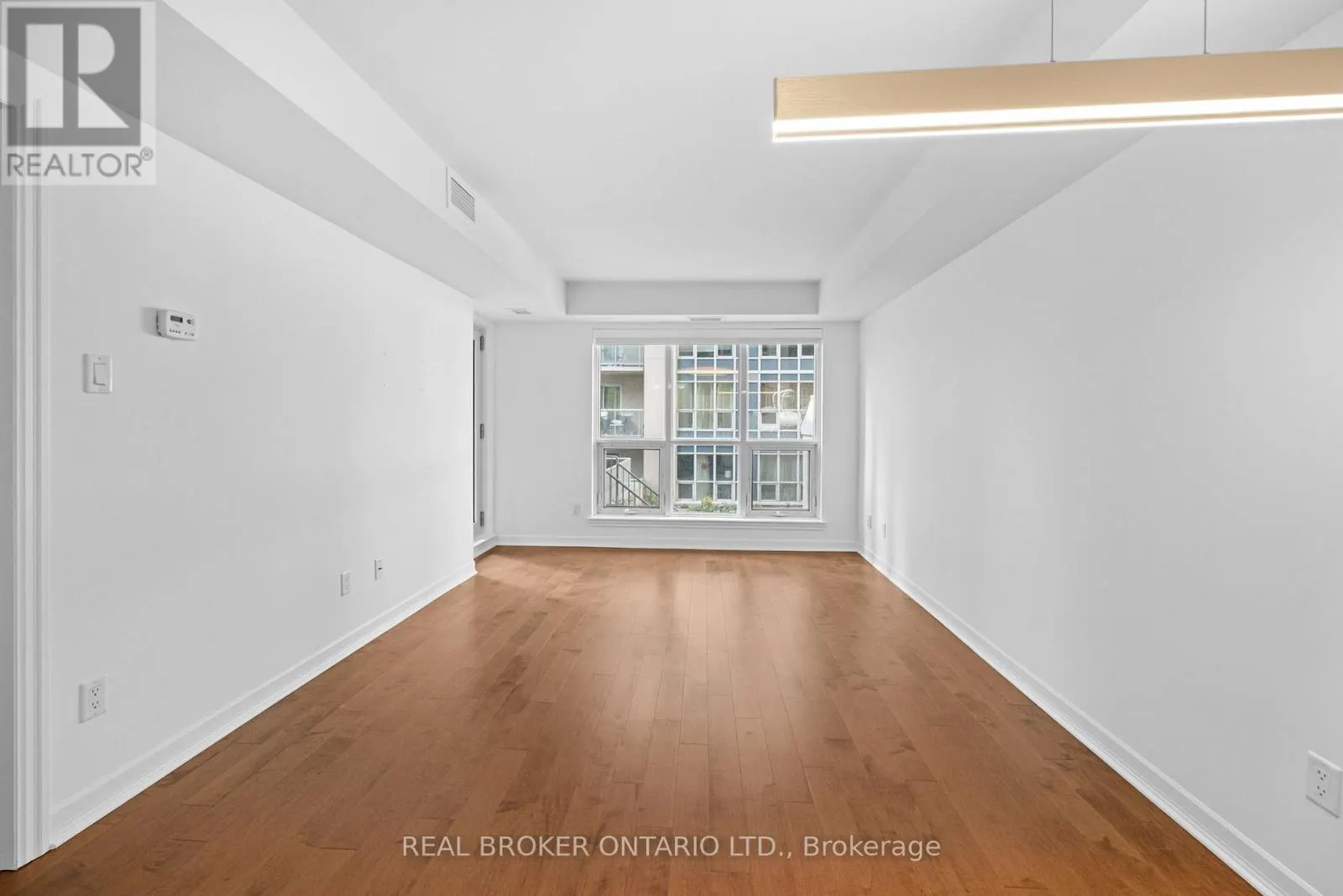 407 - 196 BESSERER STREET