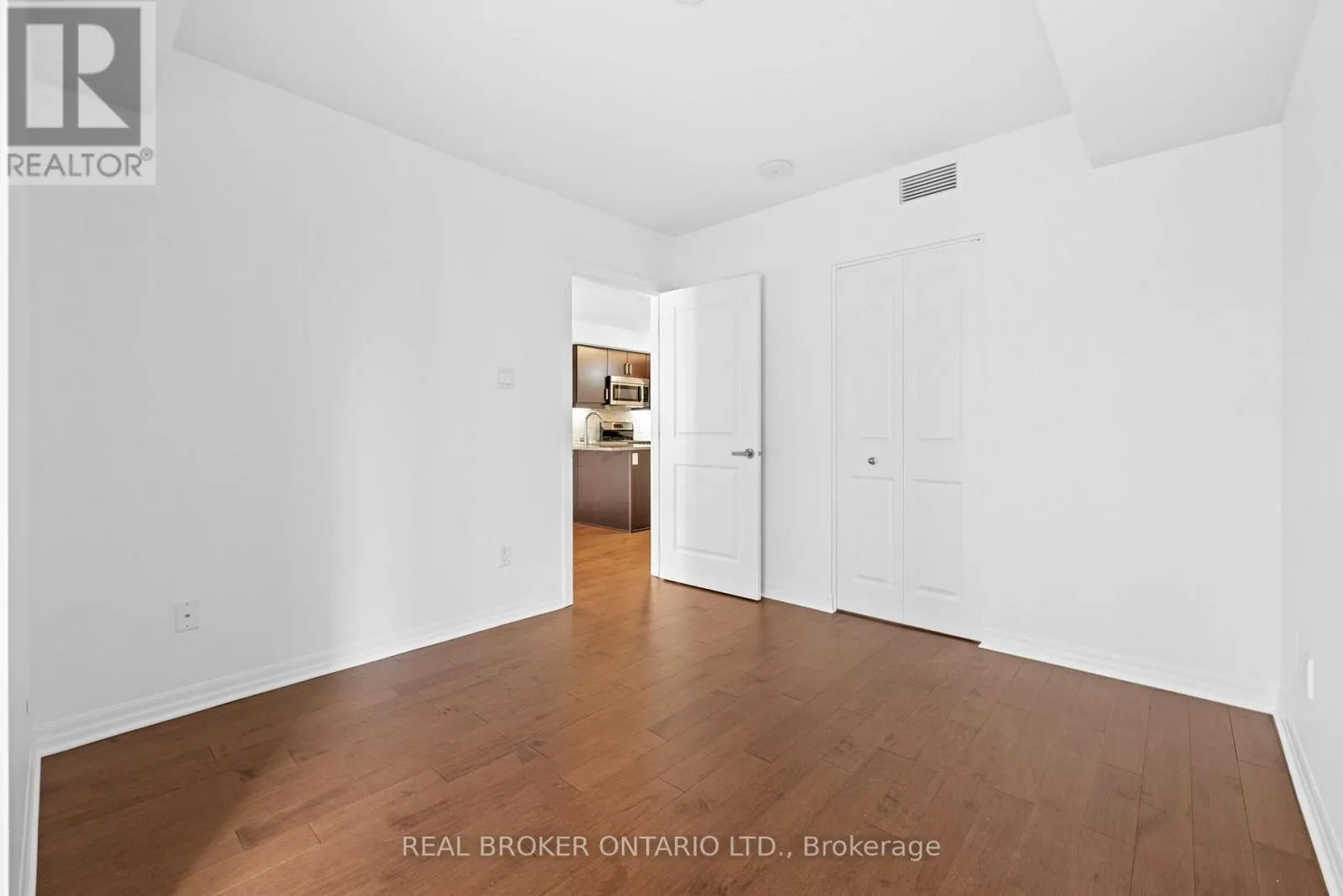 407 - 196 BESSERER STREET